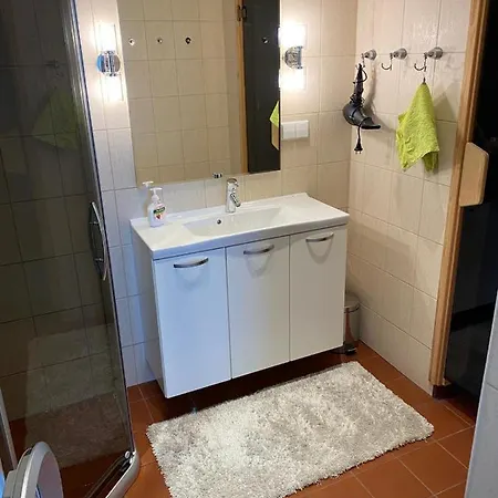 Papli Seaview * بارنو